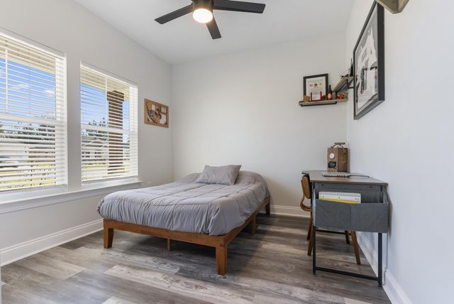 2617 Outlaws Way, Panama City, FL 32405