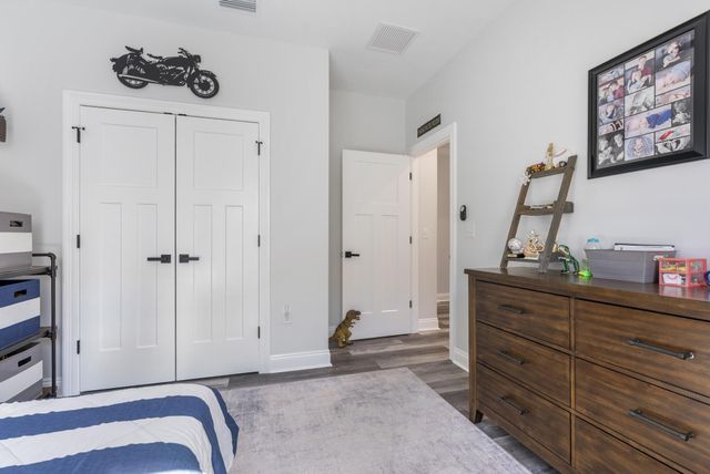 2617 Outlaws Way, Panama City, FL 32405