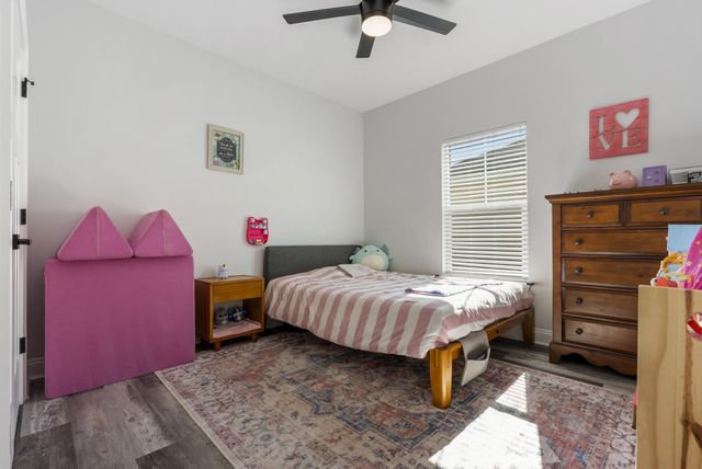 2617 Outlaws Way, Panama City, FL 32405