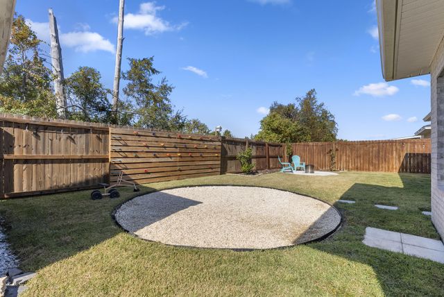 2617 Outlaws Way, Panama City, FL 32405