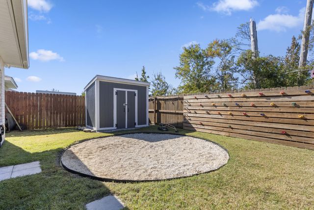 2617 Outlaws Way, Panama City, FL 32405