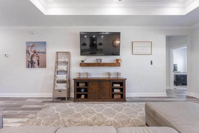 2617 Outlaws Way, Panama City, FL 32405