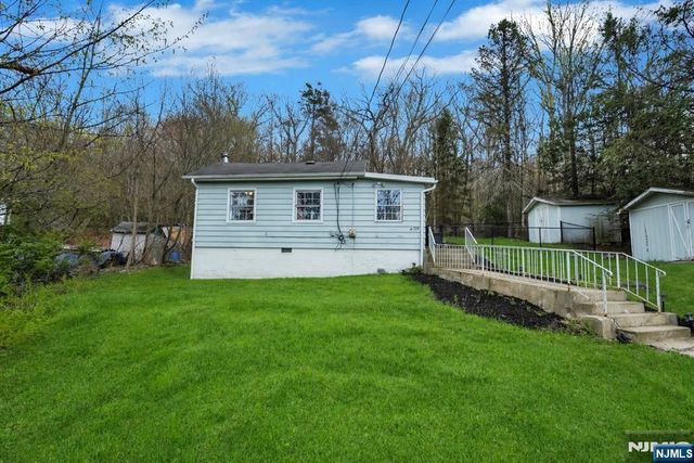 210 Lake Shore Drive, West Milford, NJ 07421