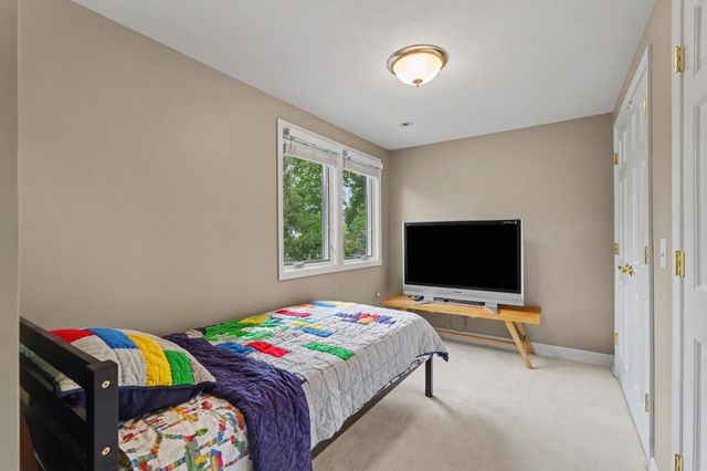 3131 Midland Drive SE, East Grand Rapids, MI 49506