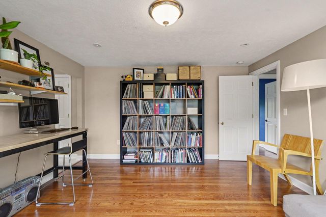 3131 Midland Drive SE, East Grand Rapids, MI 49506