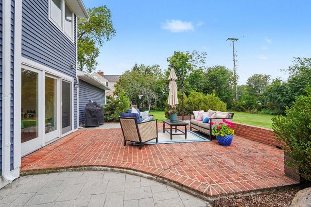 3131 Midland Drive SE, East Grand Rapids, MI 49506