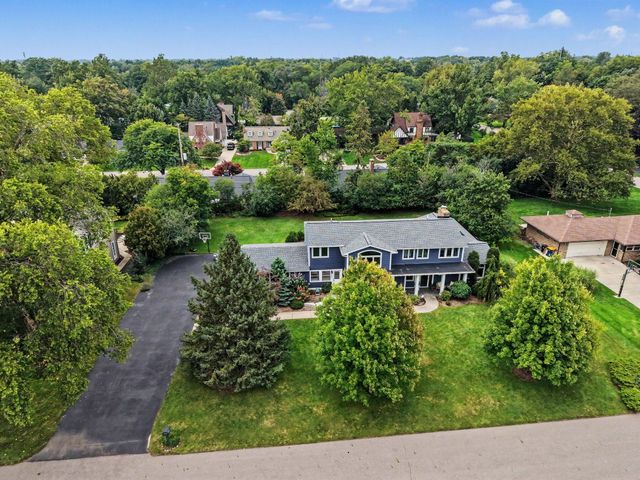 3131 Midland Drive SE, East Grand Rapids, MI 49506