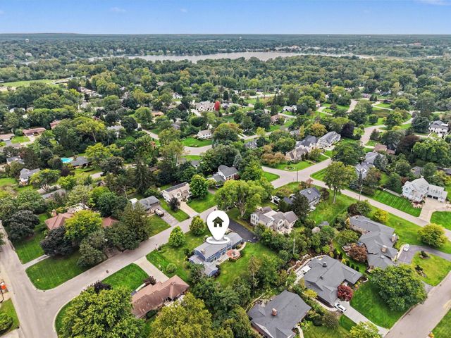 3131 Midland Drive SE, East Grand Rapids, MI 49506