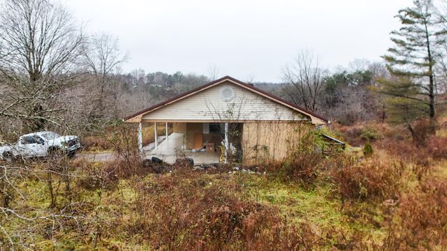 635 Feltner Steer Road, East Bernstadt, KY 40729