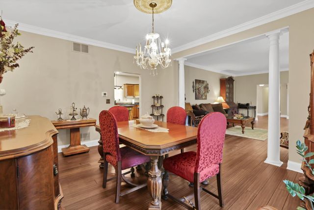 3588 Thornhill Lane, Grove City, OH 43123
