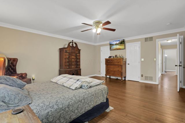3588 Thornhill Lane, Grove City, OH 43123
