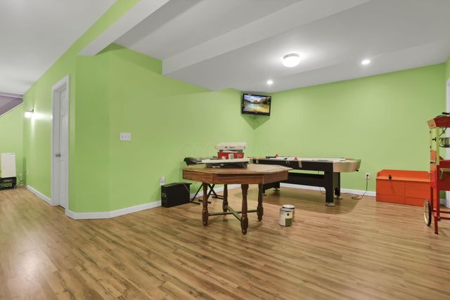 3588 Thornhill Lane, Grove City, OH 43123