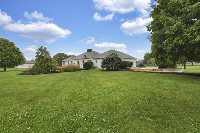 3588 Thornhill Lane, Grove City, OH 43123