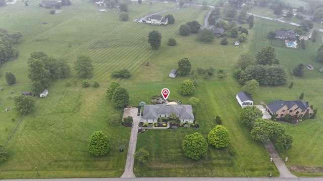 3588 Thornhill Lane, Grove City, OH 43123