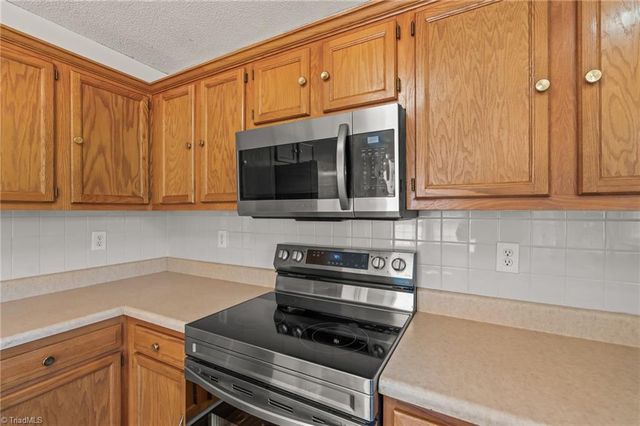 808 Arnold Road, Lexington, NC 27295