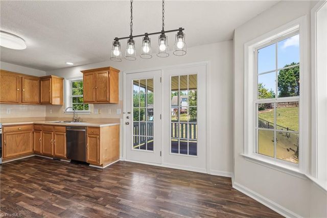 808 Arnold Road, Lexington, NC 27295