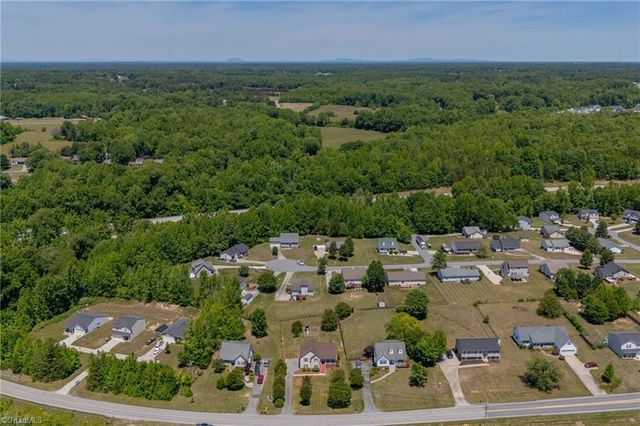 808 Arnold Road, Lexington, NC 27295
