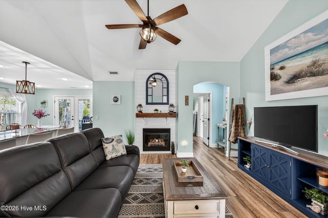 232 Belvedere Drive, Holly Ridge, NC 28445
