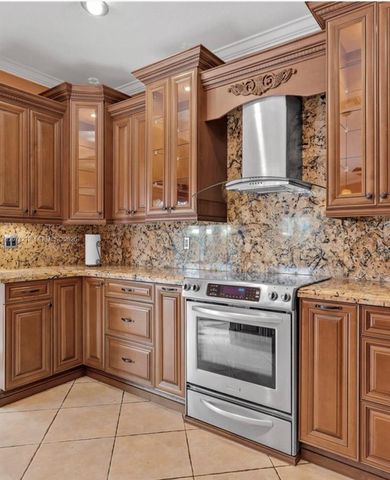 14571 SW 160th Court, Miami, FL 33196