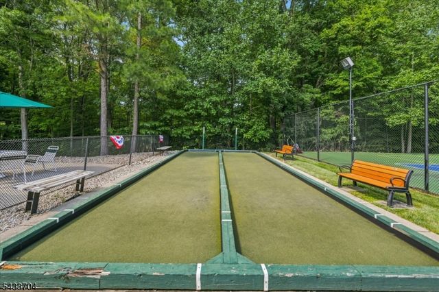 2 Richmond Road 302, West Milford Twp., NJ 07480