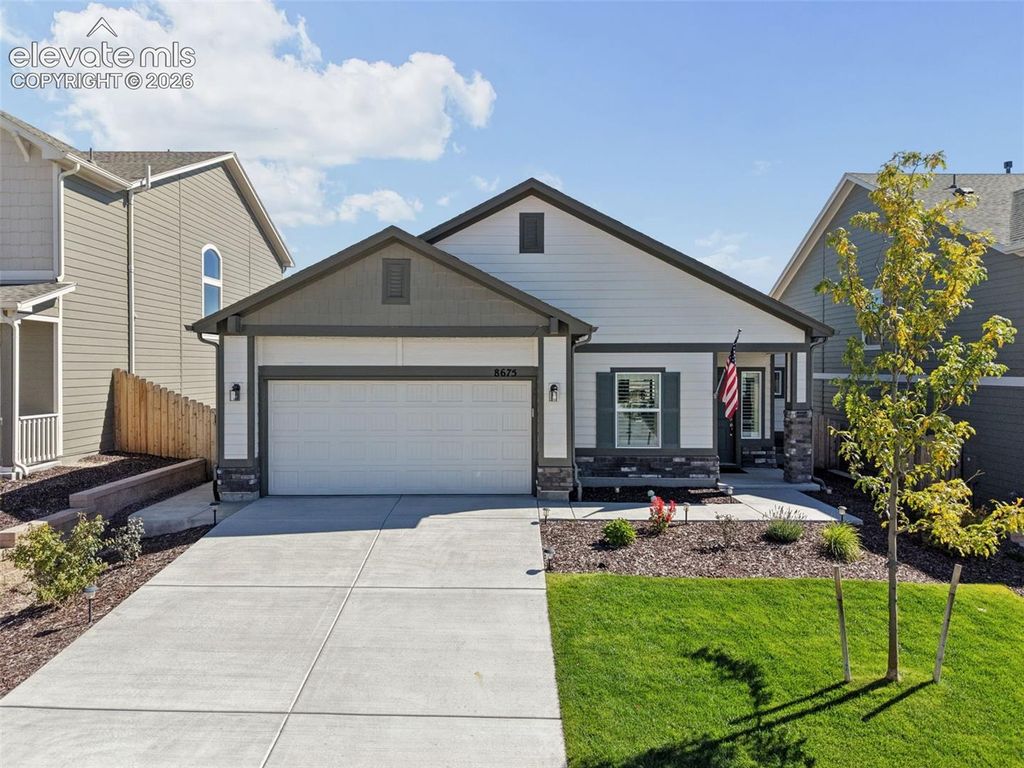 8675 Bynum Drive, Colorado Springs, CO 80908 — photo 2