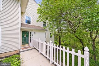 54 BAYBERRY CT #54, Glen Mills, PA 19342