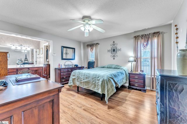 200 Spring Meadow Road, Simpsonville, SC 29681