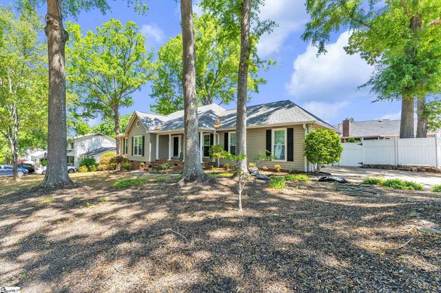 200 Spring Meadow Road, Simpsonville, SC 29681