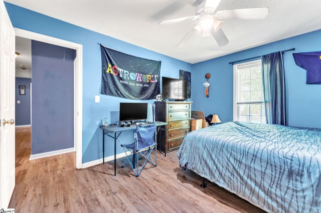 200 Spring Meadow Road, Simpsonville, SC 29681