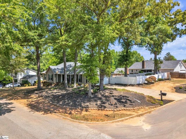 200 Spring Meadow Road, Simpsonville, SC 29681
