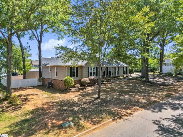 200 Spring Meadow Road, Simpsonville, SC 29681