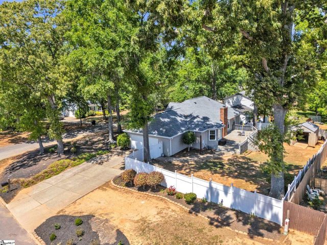 200 Spring Meadow Road, Simpsonville, SC 29681