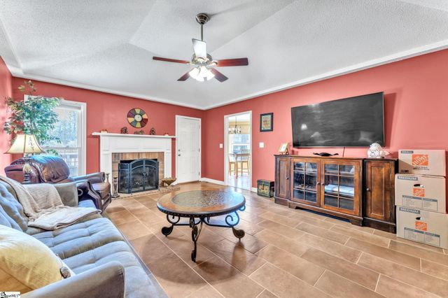 200 Spring Meadow Road, Simpsonville, SC 29681