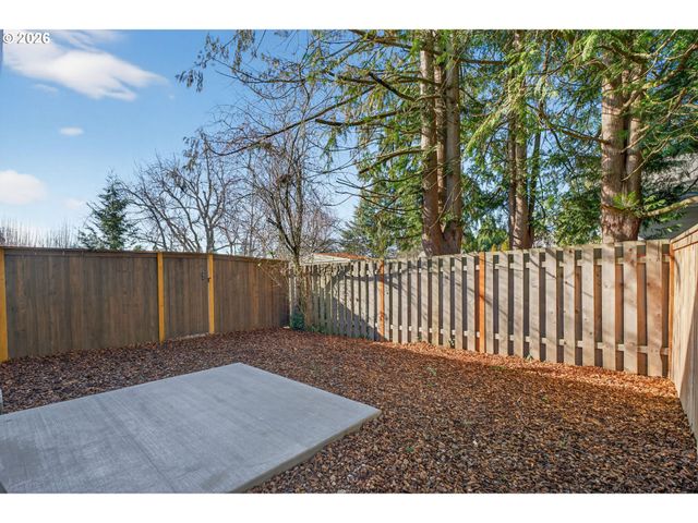 15607 Se MEADOWLARK Ln, Milwaukie, OR 97267