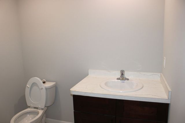 837 Blackhawk Drive, Braidwood, IL 60408