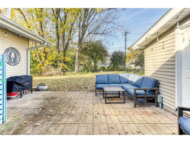 1355 Sycamore Street, River Falls, WI 54022