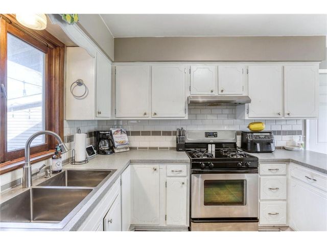 1355 Sycamore Street, River Falls, WI 54022