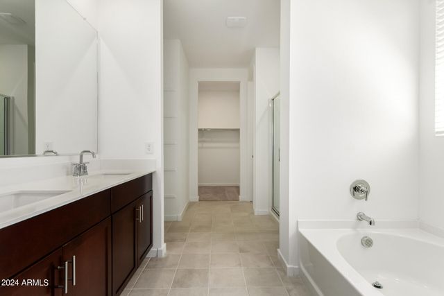 16038 W El Cortez Place, Surprise, AZ 85387
