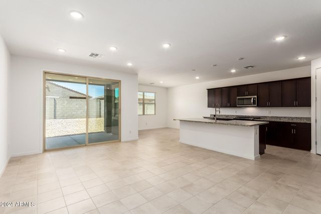 16038 W El Cortez Place, Surprise, AZ 85387