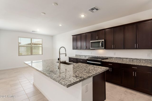 16038 W El Cortez Place, Surprise, AZ 85387