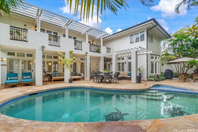 542 Ahina Street, Honolulu, HI 96816