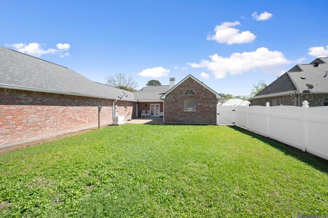 29275 Jan, Walker, LA 70785