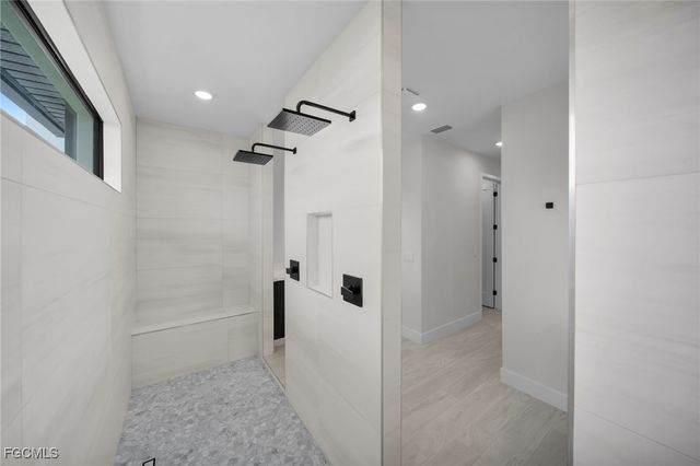 3435 SW 8th CT, Cape Coral, FL 33914