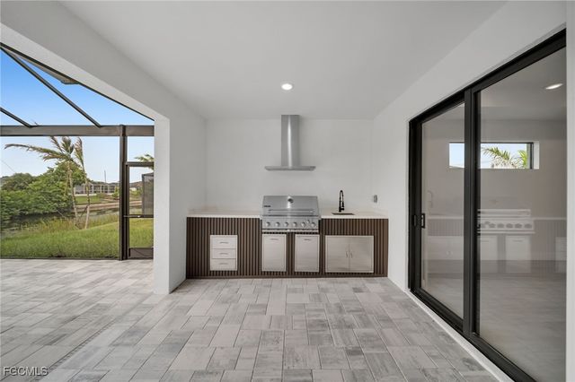 3435 SW 8th CT, Cape Coral, FL 33914