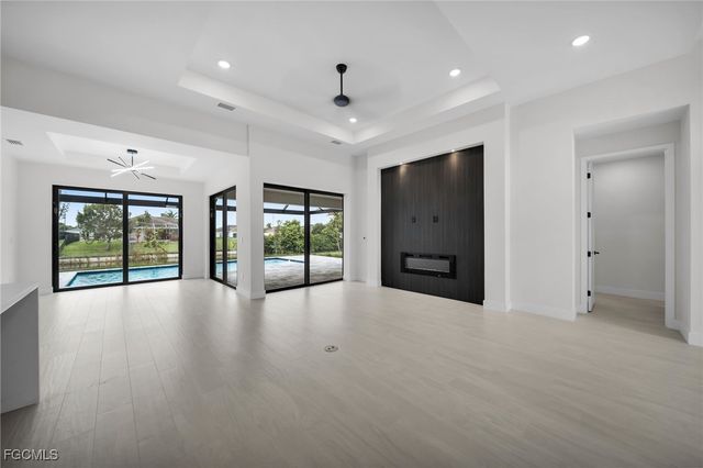 3435 SW 8th CT, Cape Coral, FL 33914