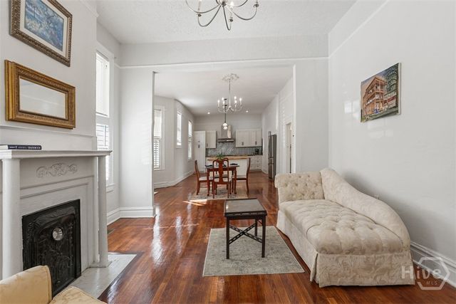205 W 35th Street, Savannah, GA 31401