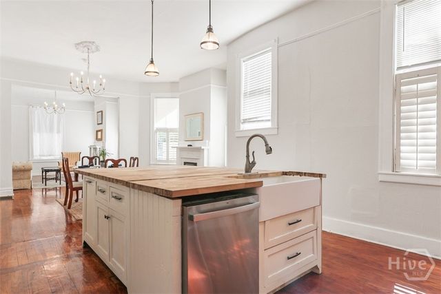 205 W 35th Street, Savannah, GA 31401