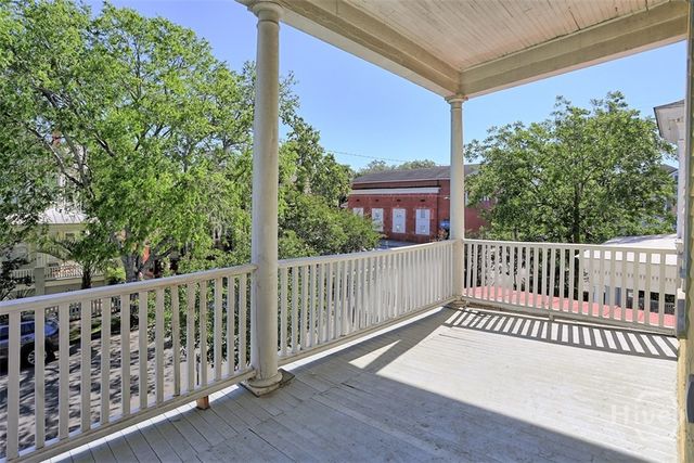 205 W 35th Street, Savannah, GA 31401