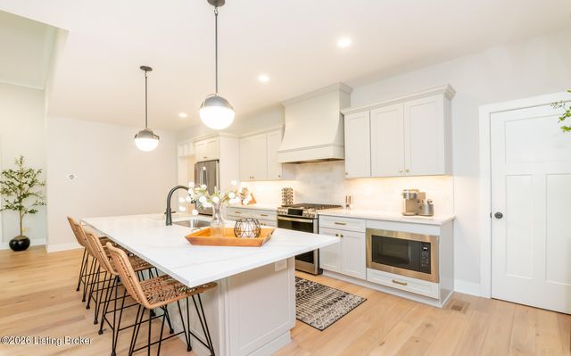 2914 Travis French Trail, Fisherville, KY 40023