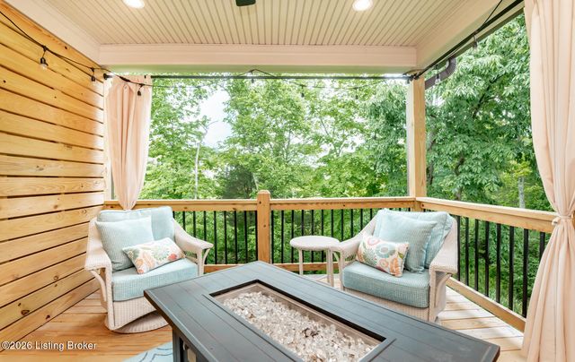2914 Travis French Trail, Fisherville, KY 40023